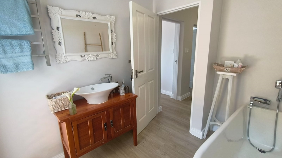 4 Bedroom Property for Sale in Dana Bay Western Cape